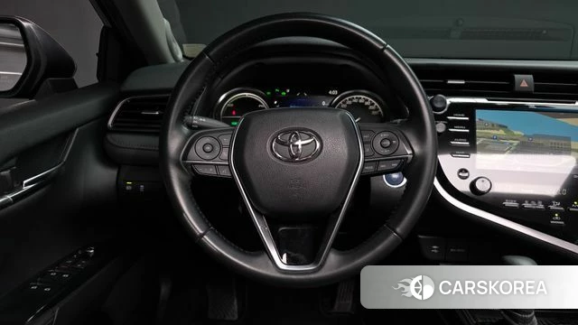 Toyota Camry (XV70) 2018 Песочный из Кореи, фото 4