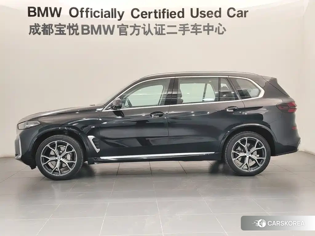 BMW X5 2025 Черный из Китая, фото 4
