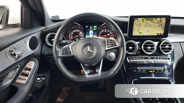 Mercedes-Benz C-Class W205 2018 Белый из Кореи, фото 4