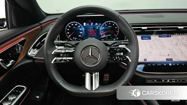 Mercedes-Benz E-Class W214 2025 Белый из Кореи, фото 4