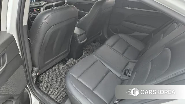 Hyundai Avante AD 2018 Белый из Кореи, фото 4