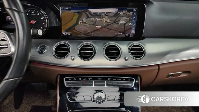 Mercedes-Benz E-Class W213 2019 Черный из Кореи, фото 4