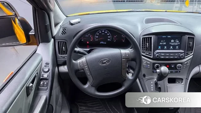 Hyundai The New Grand Starex 2019 Желтый из Кореи, фото 4