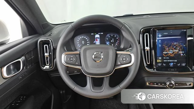 Volvo XC40 2021 Белый из Кореи, фото 4