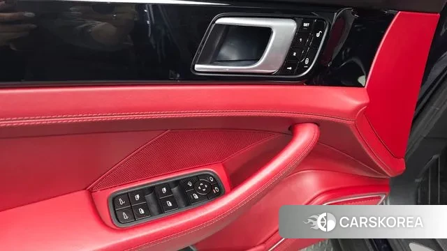 Porsche Panamera (971) 2018 Синий из Кореи, фото 4