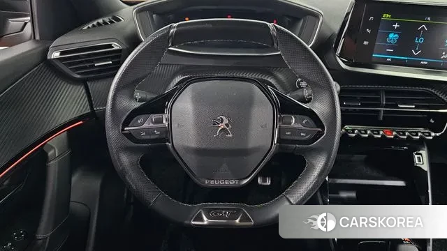 Peugeot e-2008 second generation 2022 Оранжевый из Кореи, фото 4