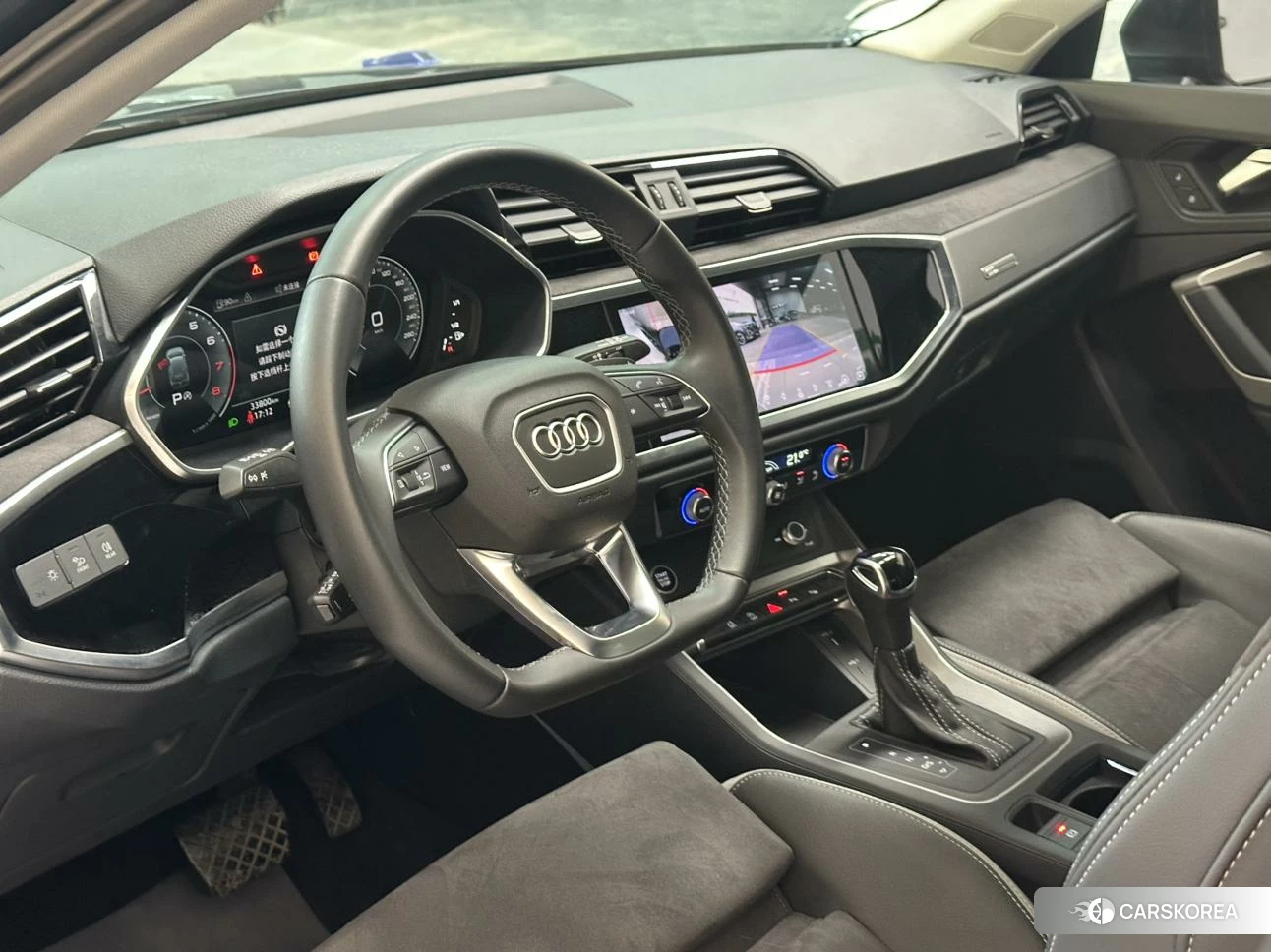 Audi Q3 2022 Темно-серый из Китая, фото 4