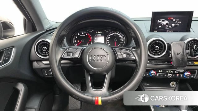 Audi New A3 2018 Черный из Кореи, фото 4