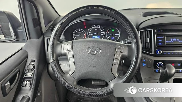 Hyundai The New Grand Starex 2018 Серебристо-серый из Кореи, фото 4
