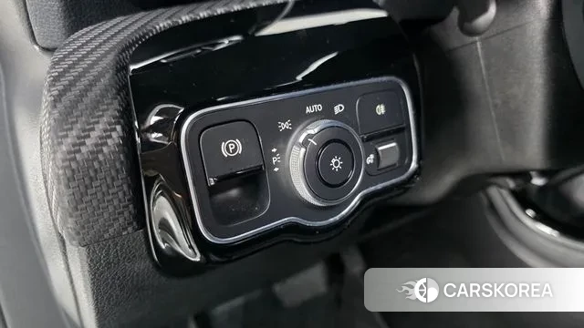 Mercedes-Benz A-Class W177 2020 Белый из Кореи, фото 4