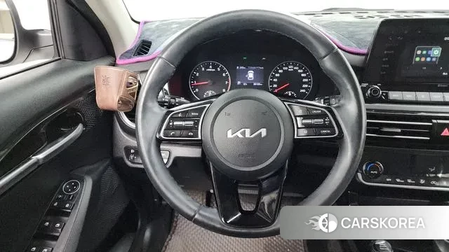 Kia Seltos 2021 Белый из Кореи, фото 4