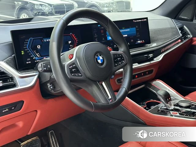 BMW X5 M 2025 Серебристо-серый из Китая, фото 4