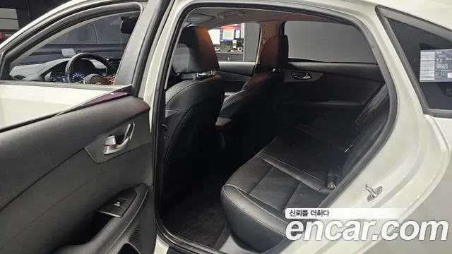 Kia Come New K3 id 2409527 из Кореи 4