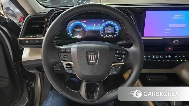 Toyota Crown Crossover 2024 Песочный из Кореи, фото 4