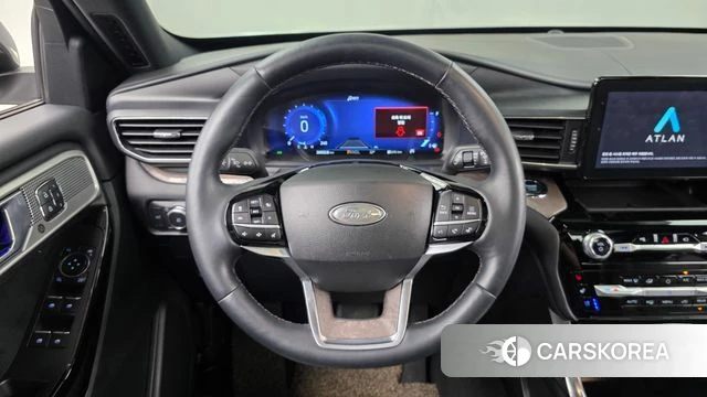 Ford Explorer 6th Generation 2022 Белый из Кореи, фото 4