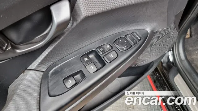 Hyundai Veloster (JS) id 2649821 из Кореи 4