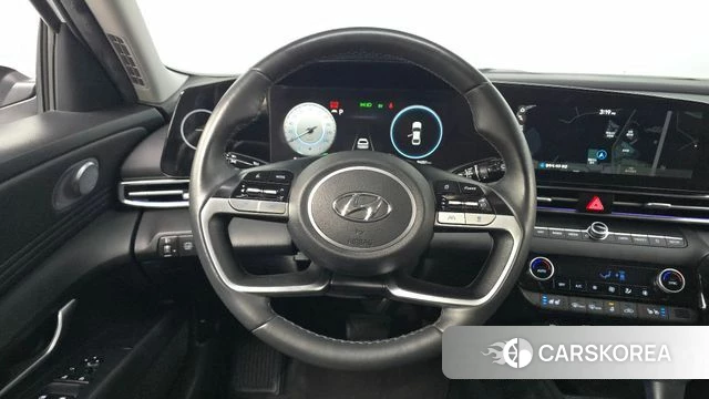 Hyundai Avante Hybrid (CN7) 2022 Белый из Кореи, фото 4