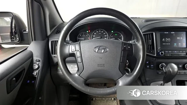 Hyundai The New Grand Starex 2019 Черный из Кореи, фото 4