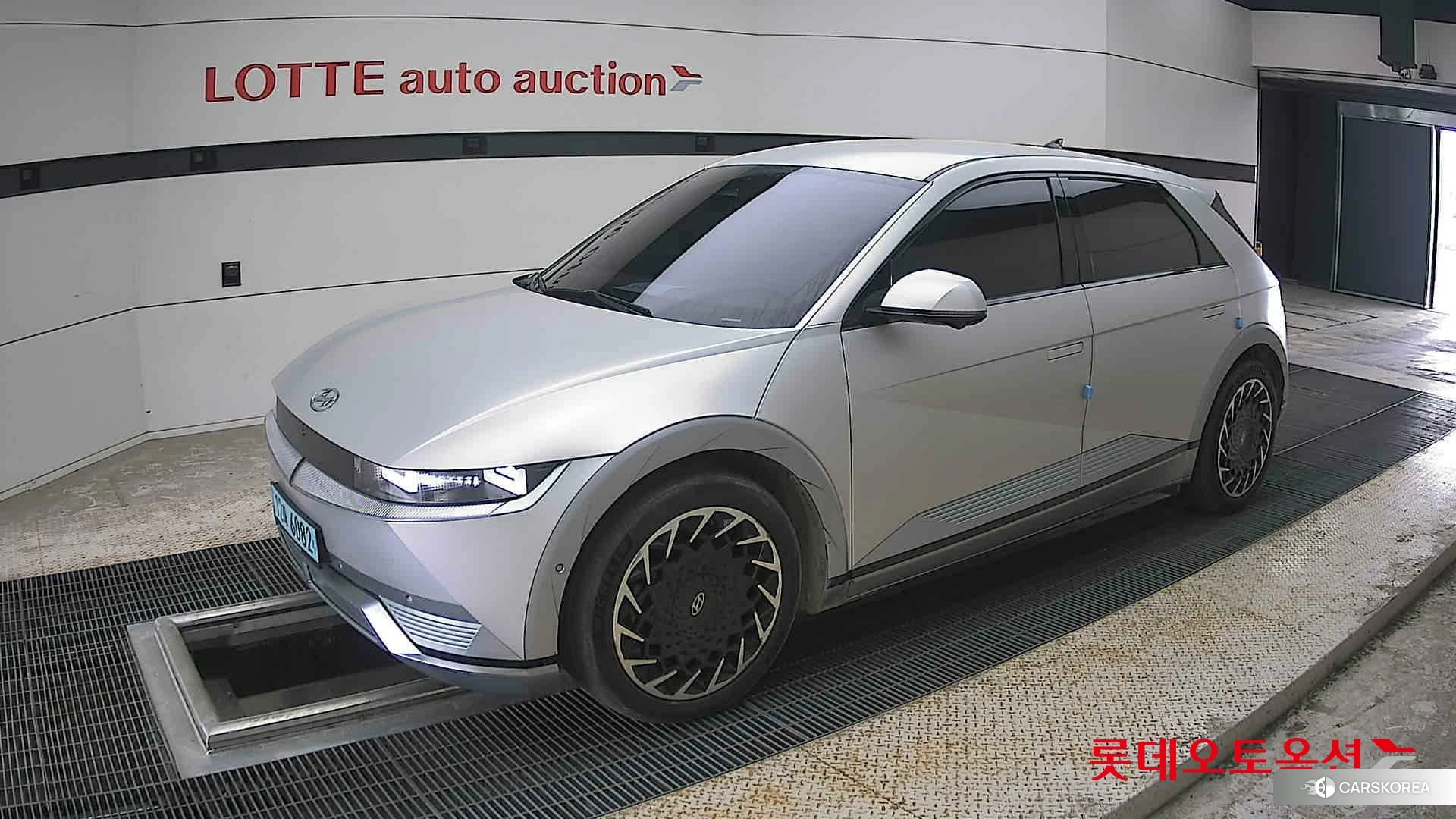 Hyundai IONIQ 5 2022 Gravity Gold Mat из Кореи, фото 4