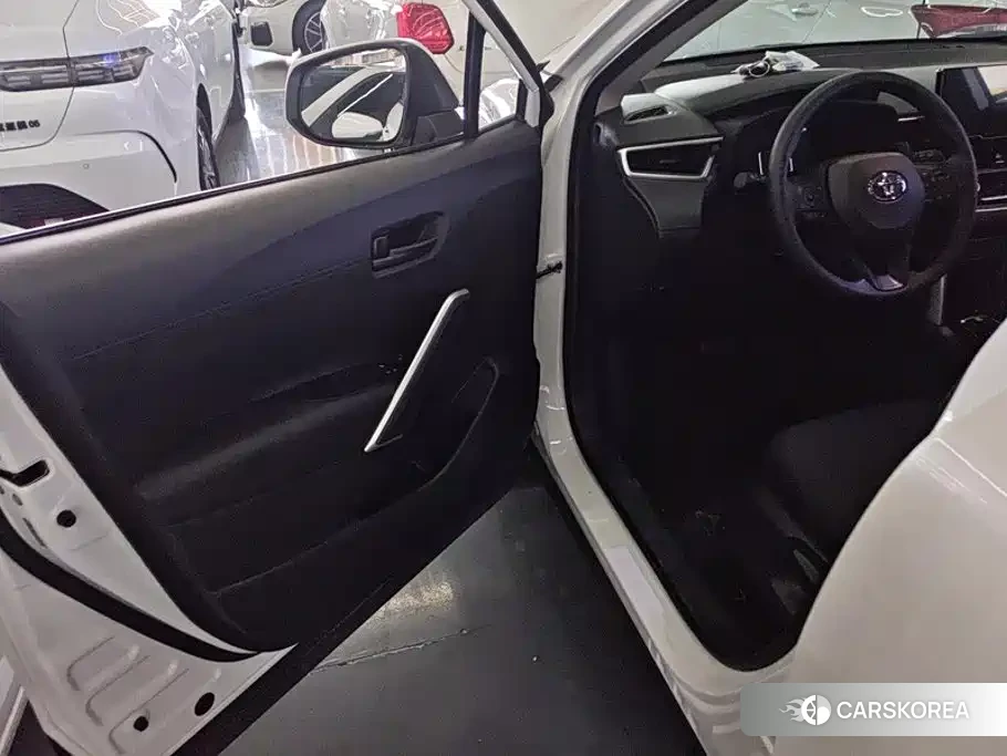 Toyota Corolla 2026 Белый из Китая, фото 4