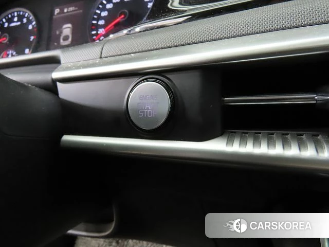 Kia K5 3rd generation 2023 Серый из Кореи, фото 4