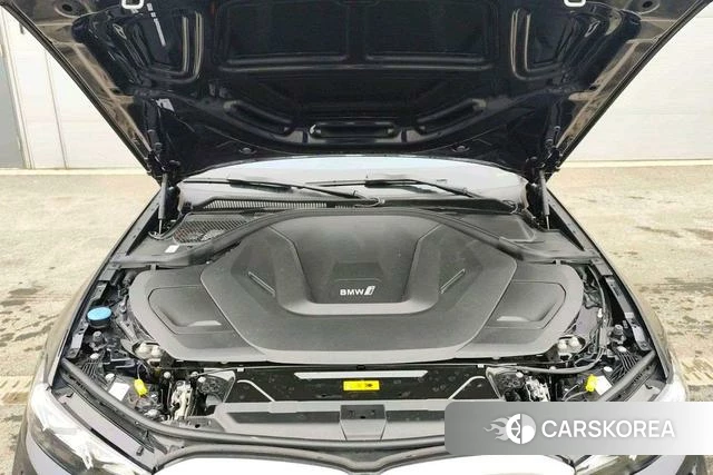 BMW i3 2025 Черный из Китая, фото 4