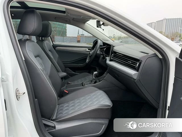 Volkswagen Sagitar 2024 Белый из Китая, фото 4