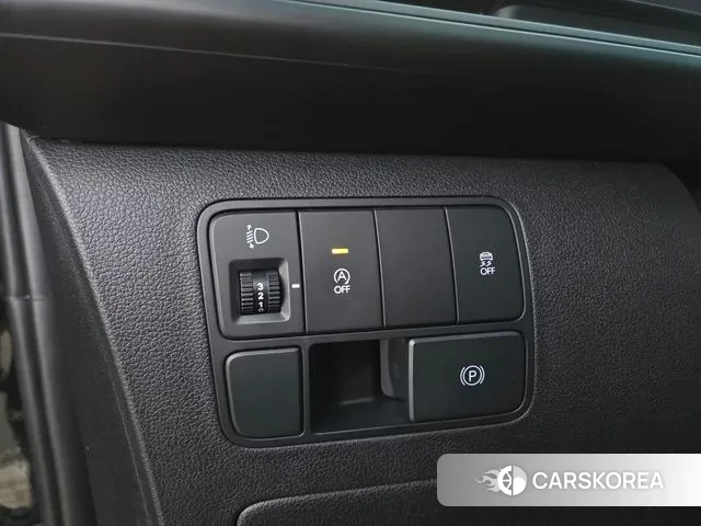 Hyundai Staria 2023 Черный из Кореи, фото 4