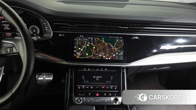 Audi Q8 (4M) 2021 Белый из Кореи, фото 4