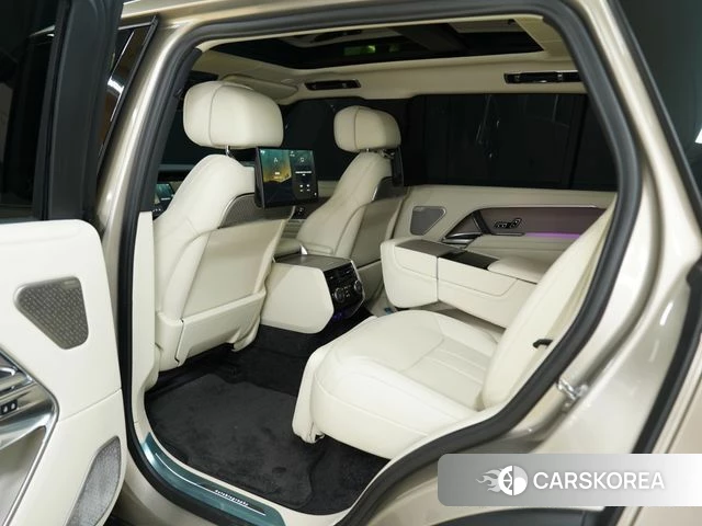 Land Rover Range Rover 5th Generation 2024 Золотой из Кореи, фото 4