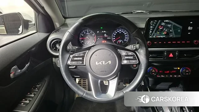 Kia The New K3 2nd generation 2024 Белый из Кореи, фото 4