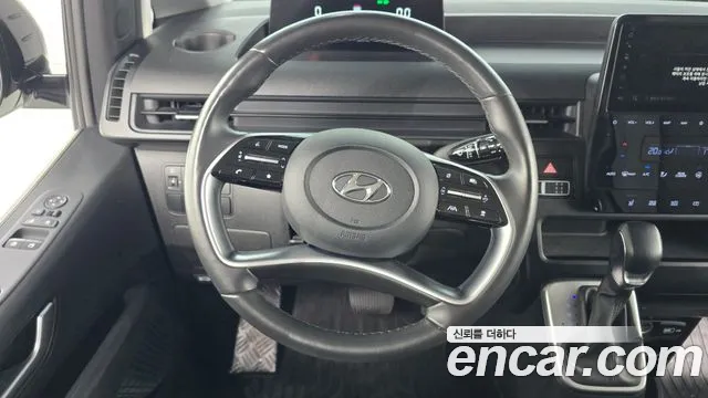 Hyundai Staria 2022 Белый из Кореи, фото 4