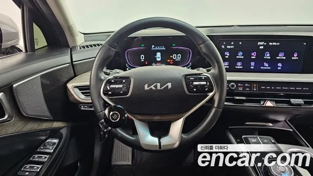 Kia K8 2023 Серебристо-серый из Кореи, фото 4