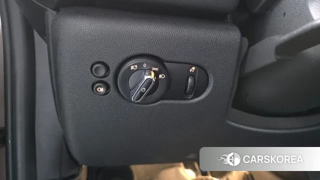 Mini Cooper 2023 Песочный из Кореи, фото 4