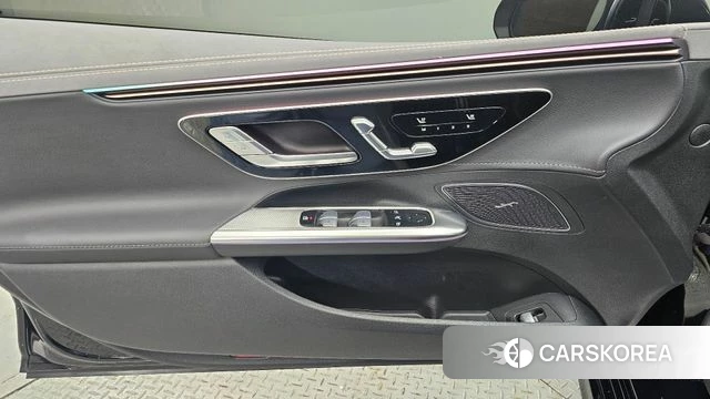 Mercedes-Benz EQE V295 2024 Черный из Кореи, фото 4