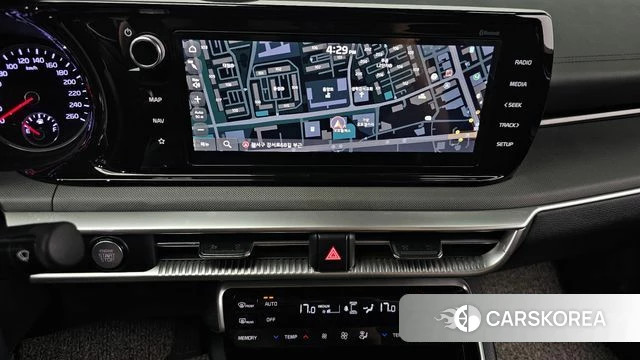 Kia K5 3rd generation 2022 Черный из Кореи, фото 4