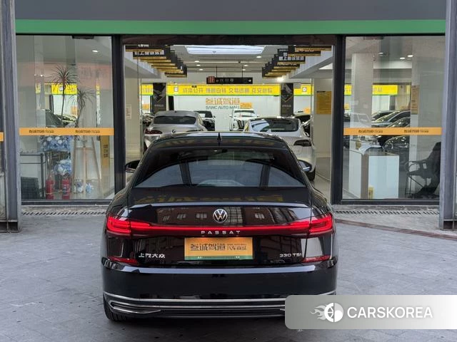 Volkswagen Passat 2022 Черный из Китая, фото 4