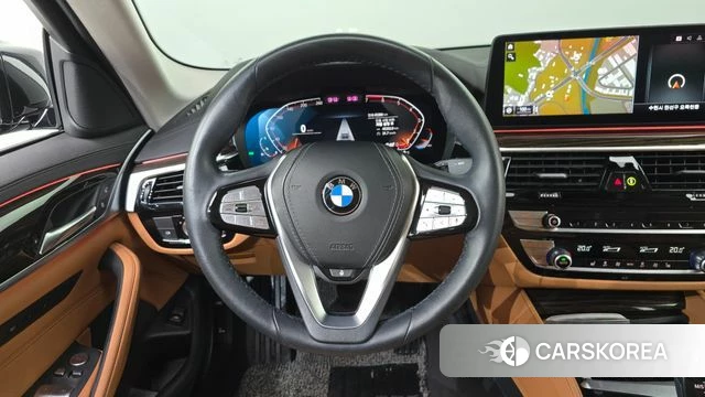 BMW 5 Series (G30) 2022 Черный из Кореи, фото 4