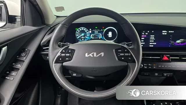 Kia Di Ol Nu Niro 2023 Белый из Кореи, фото 4