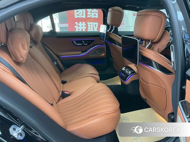 Mercedes-Benz S-class 2024 Черный из Китая, фото 4