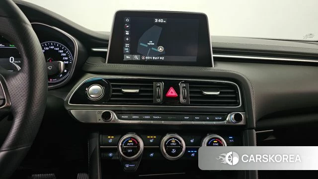 Genesis G70 2019 Черный из Кореи, фото 4