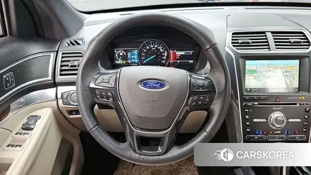 Ford Explorer 2018 Белый из Кореи, фото 4