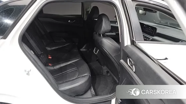 Kia K5 3rd generation 2022 Белый из Кореи, фото 4