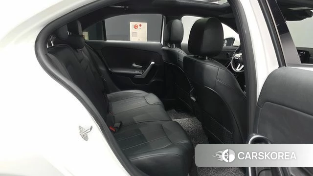 Mercedes-Benz A-Class W177 2022 Белый из Кореи, фото 4