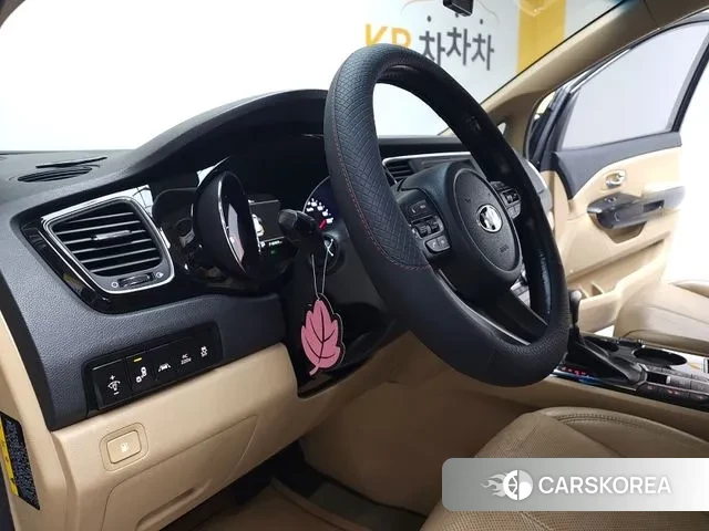 Kia The New Carnival 2019 Черный из Кореи, фото 4