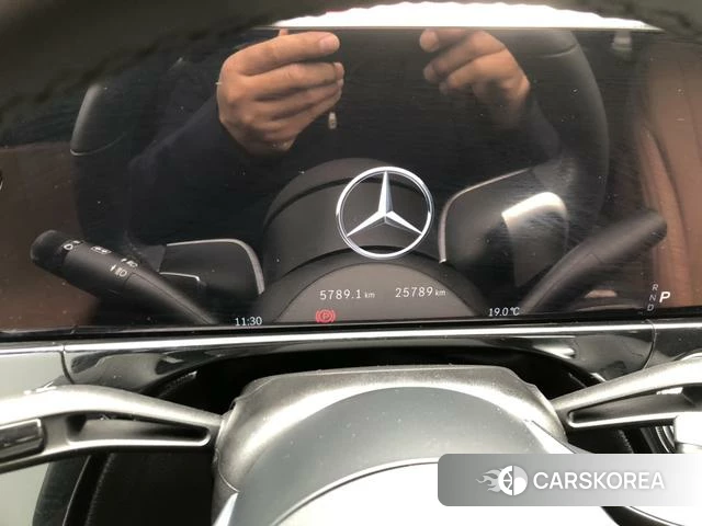 Mercedes-Benz E-class 2024 Черный из Китая, фото 4