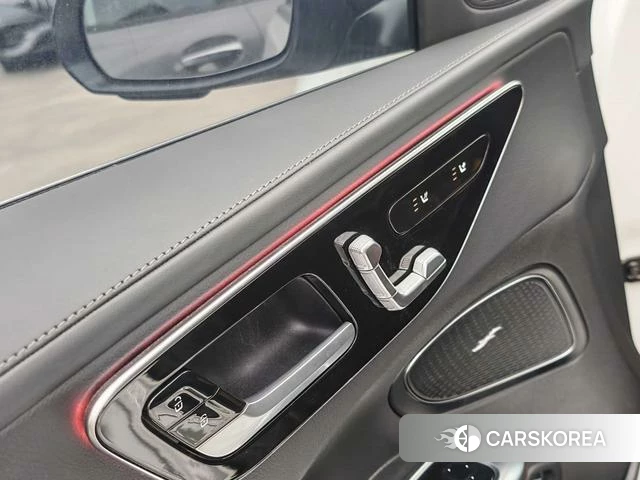 Mercedes-Benz Class C 2024 Белый из Китая, фото 4