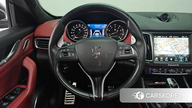 Maserati Levante 2019 Черный из Кореи, фото 4