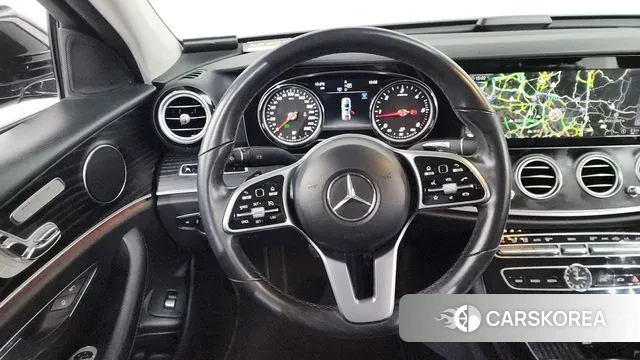 Mercedes-Benz E-Class W213 2018 Черный из Кореи, фото 4