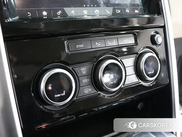 Land Rover Discovery 5 2018 Черный из Кореи, фото 4